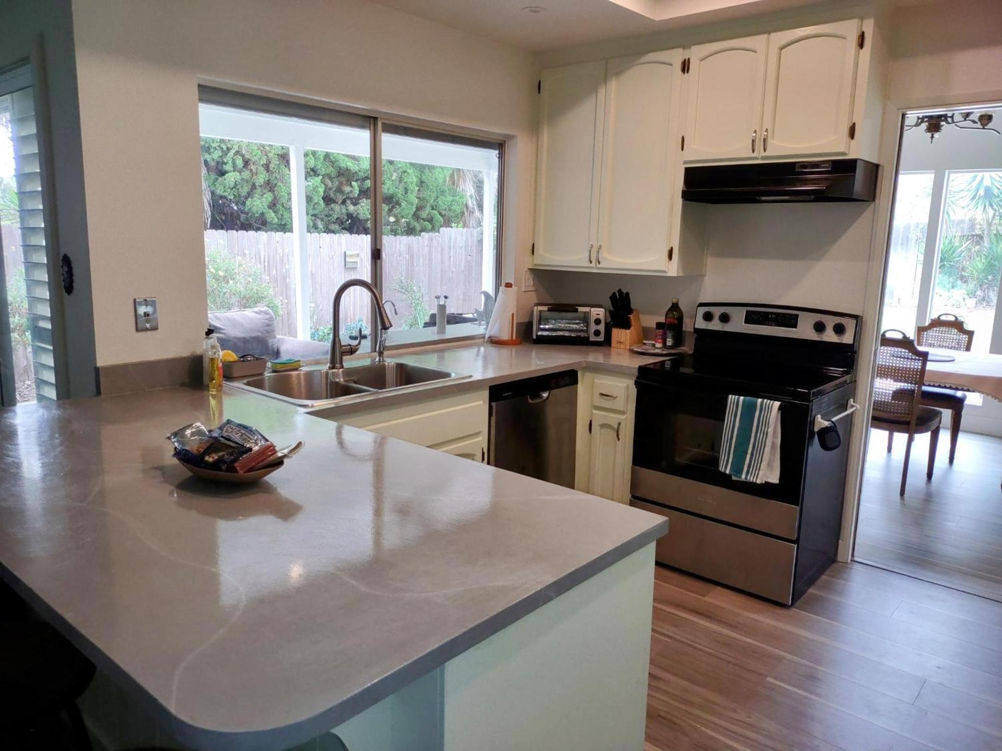 Custom Home - Beach Close/Convenient To Everything Oceanside Extérieur photo