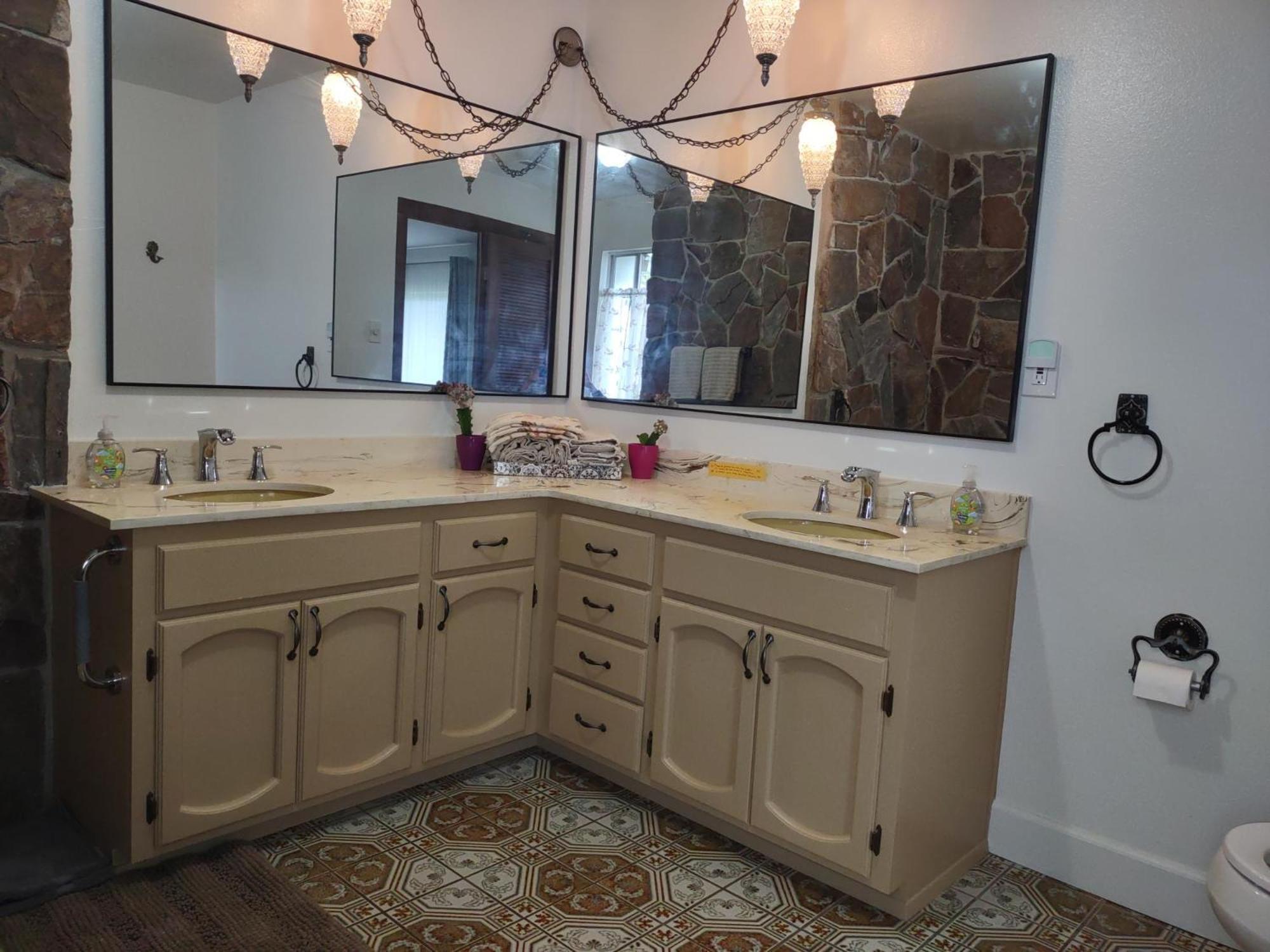 Custom Home - Beach Close/Convenient To Everything Oceanside Extérieur photo